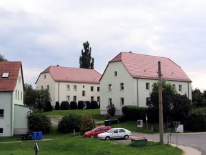 Mehrfamilienhäuser in Schöngleina